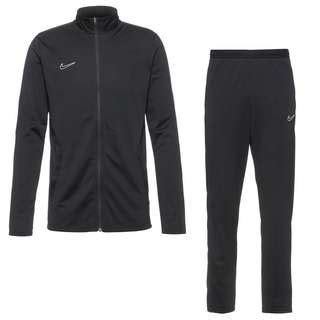 winter sportanzug nike herren|Hoch funktionelle Anzüge von NIKE .